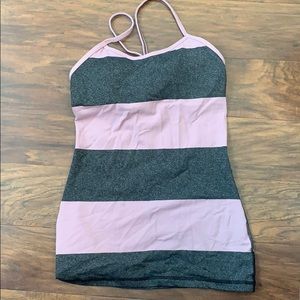LULULEMON Workout Top - Size 4 - Like New